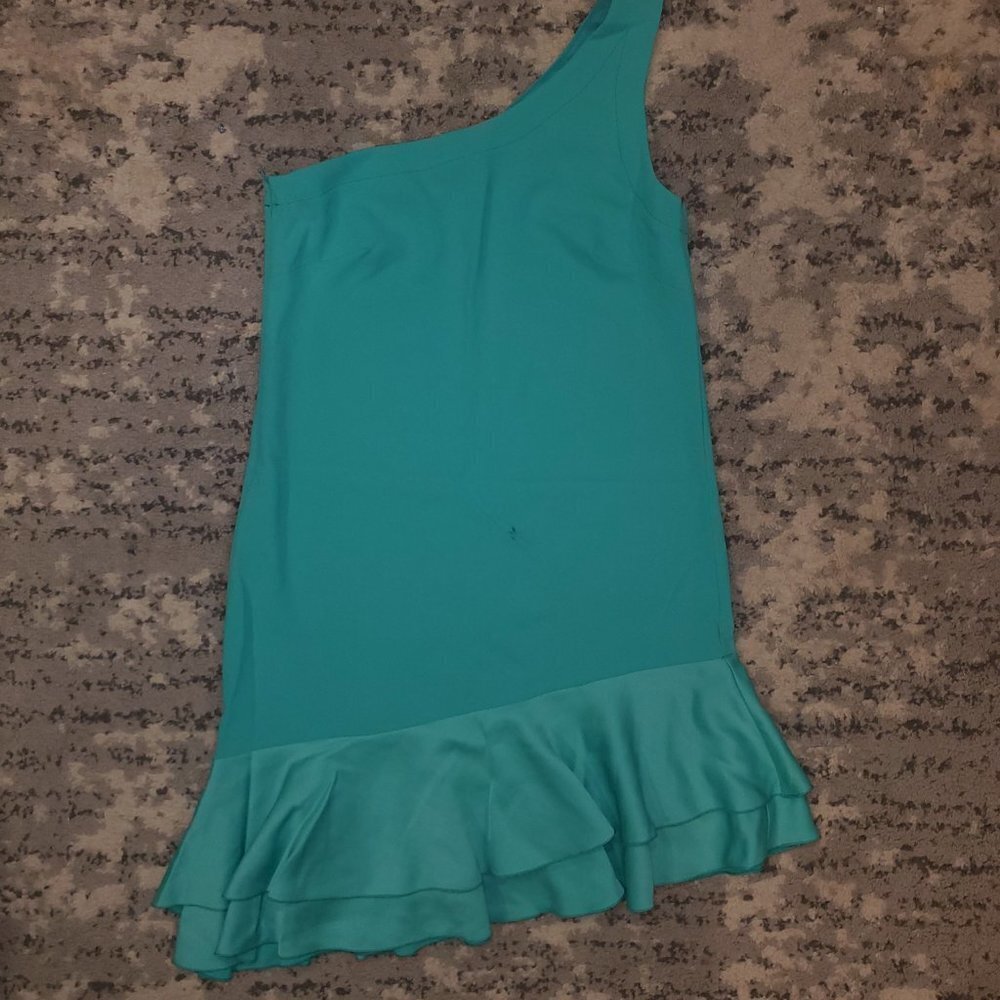 Trina Turk Lunara Asymmetrical Hem Dress || sz2 - Picture 3 of 12